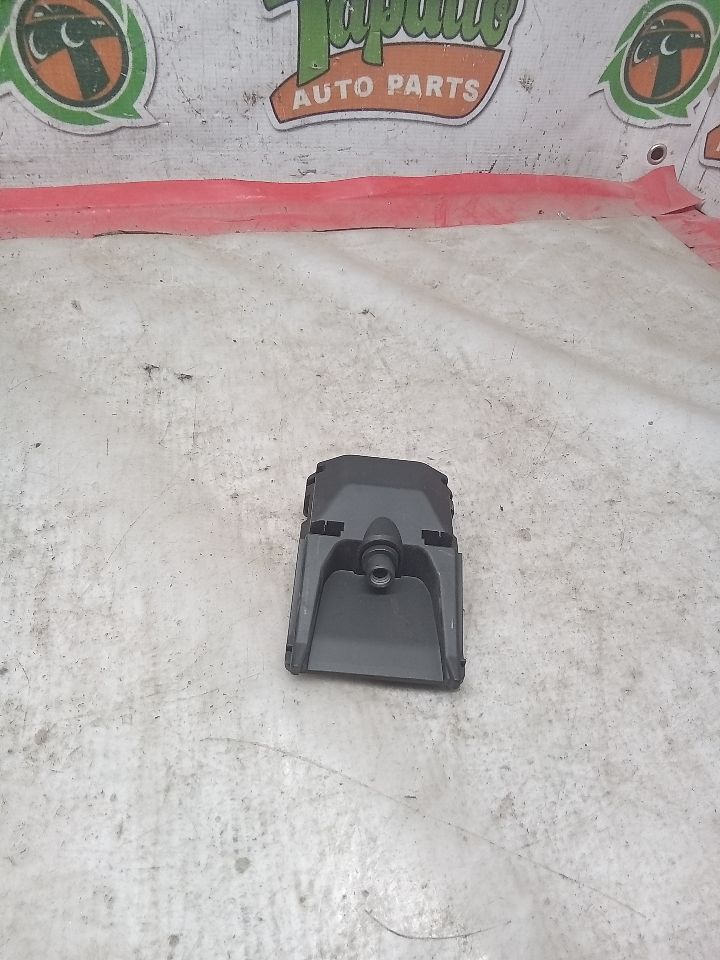 2024 Nissan FRONTIER Camera Projector