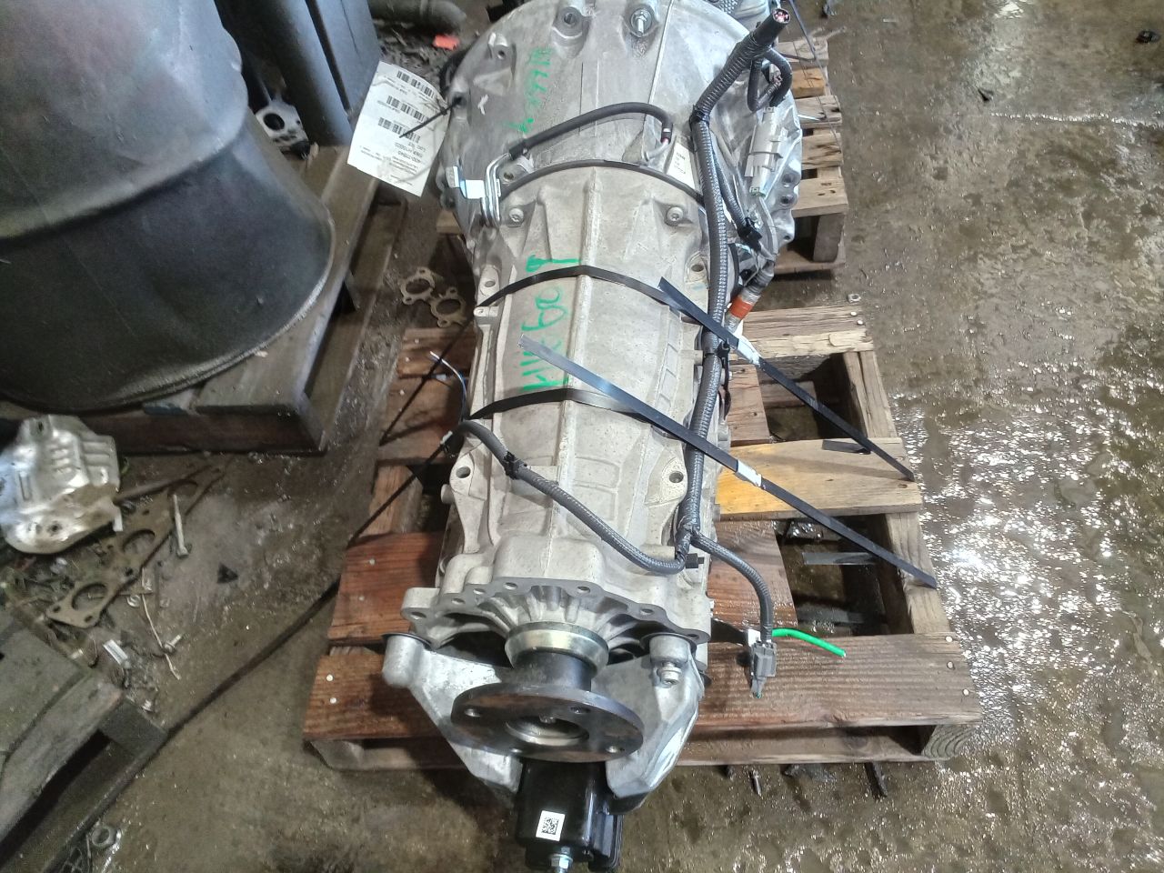 Part image 3
