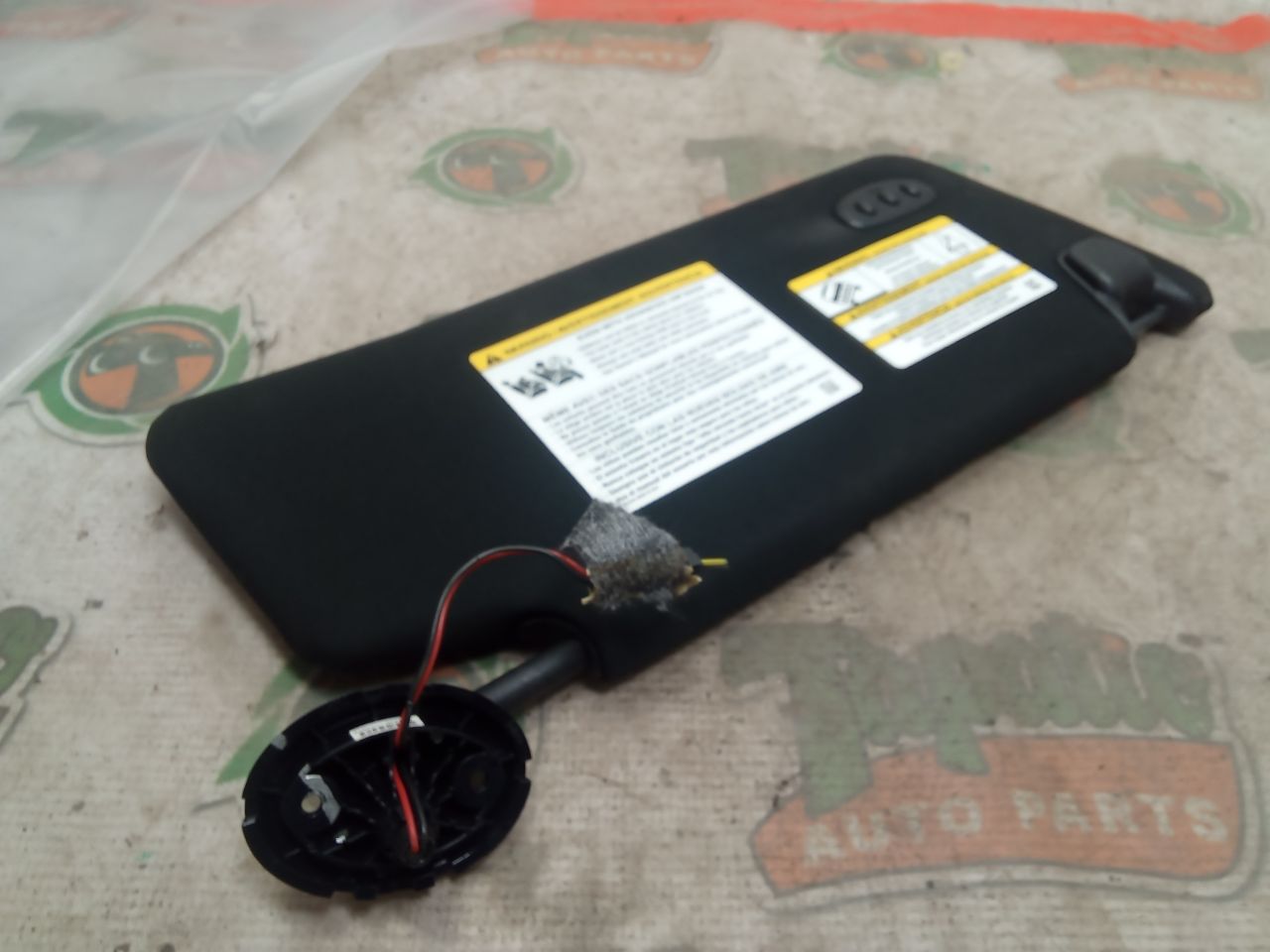 Used 2016 Ford EXPLORER Sun Visor - Stock #H16631
