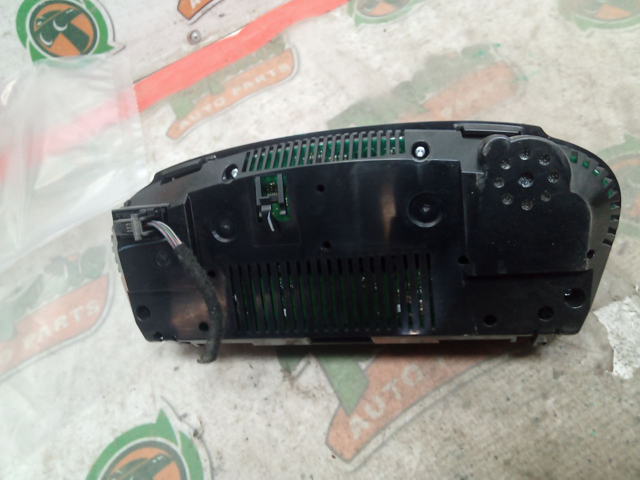 Part image 2