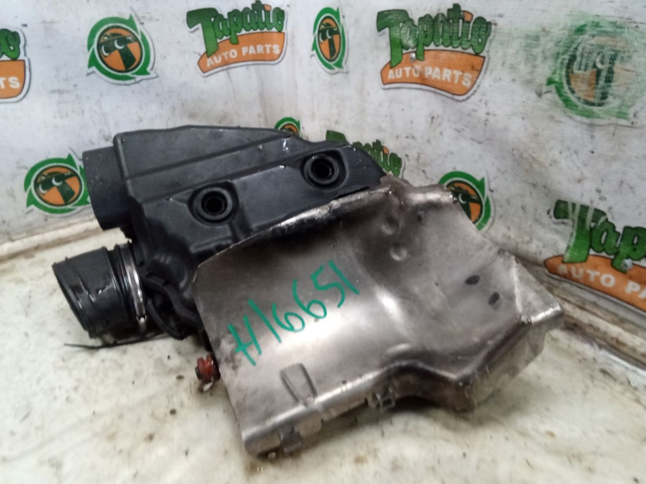 Part image 3