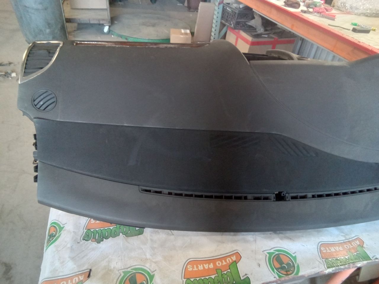 Part image 10