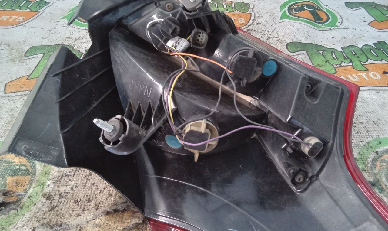 Part image 4