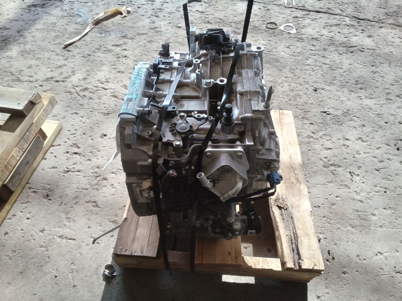 Part image 4