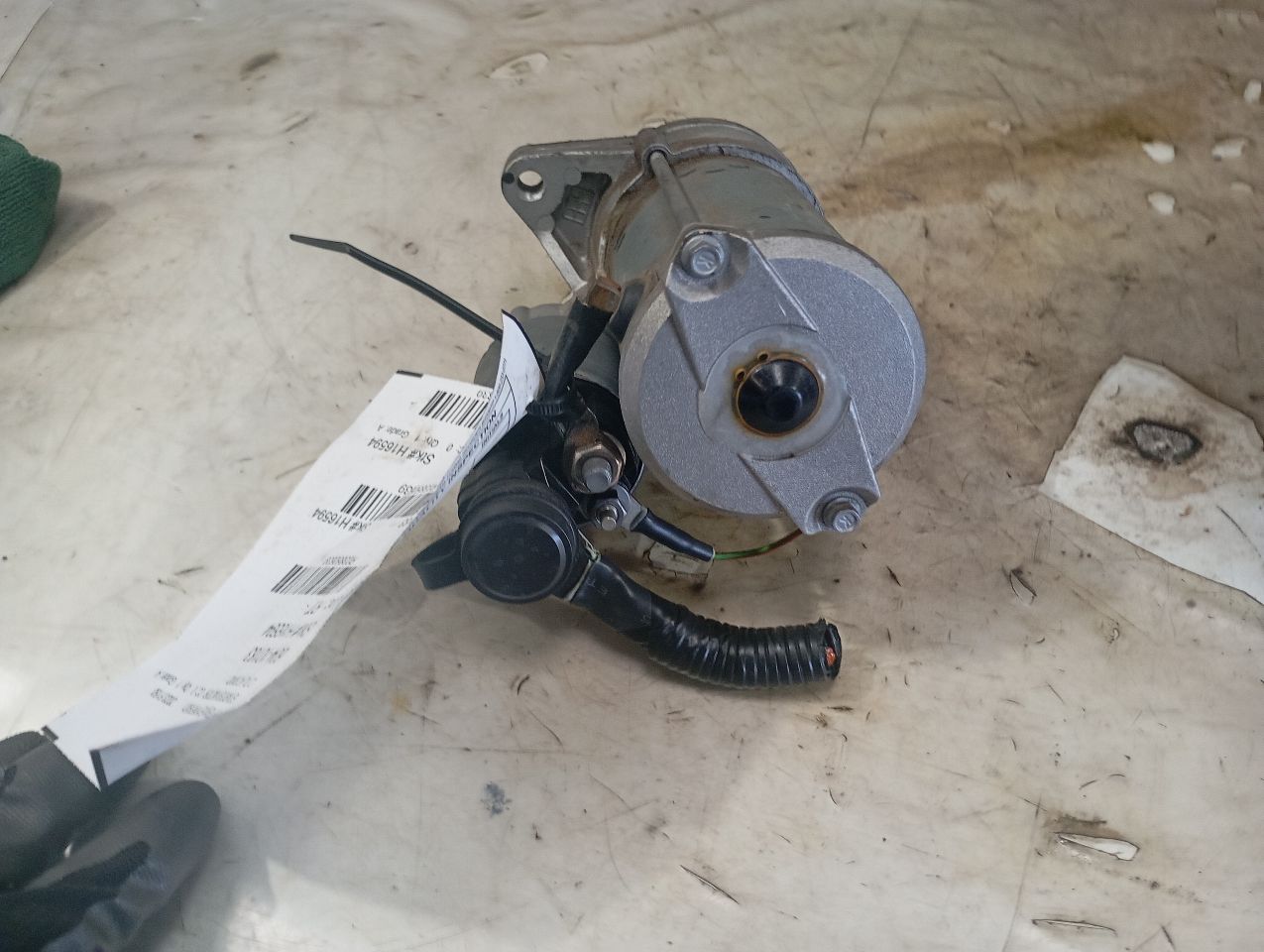 Part image 3