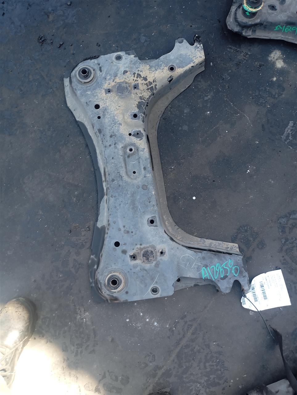 Part image 3