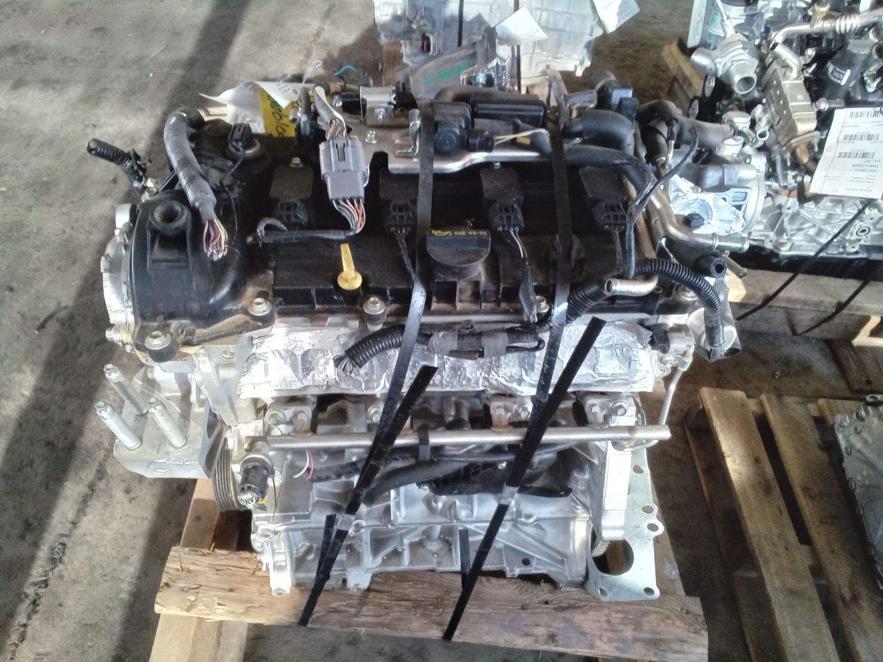 Part image 3
