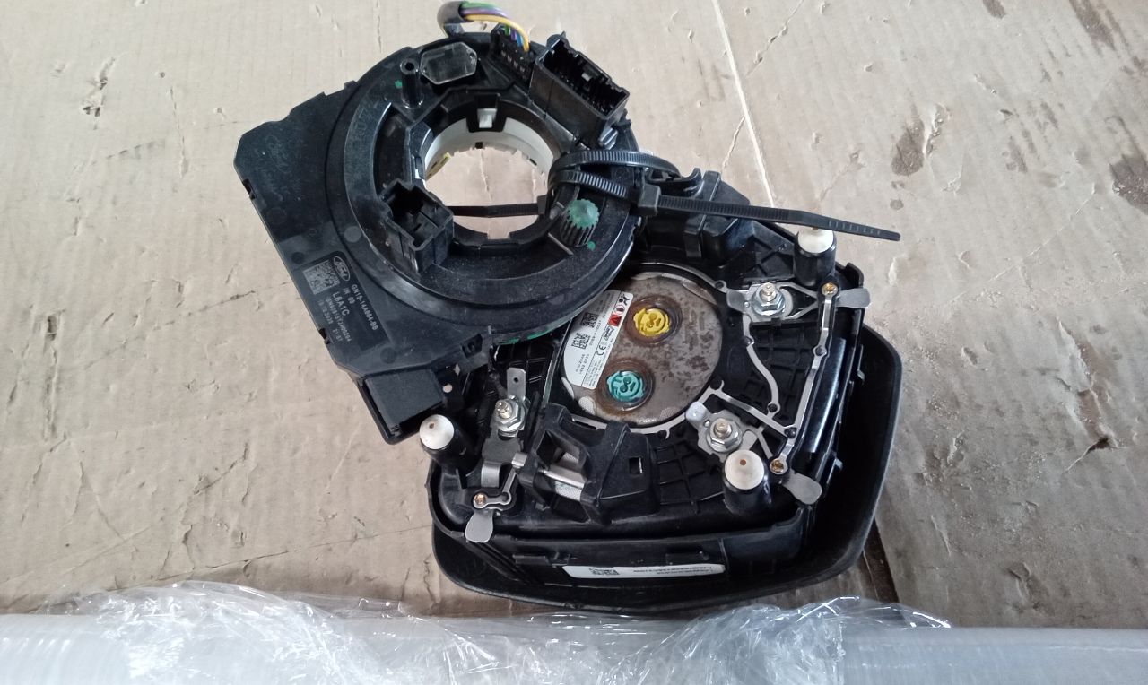 Part image 4