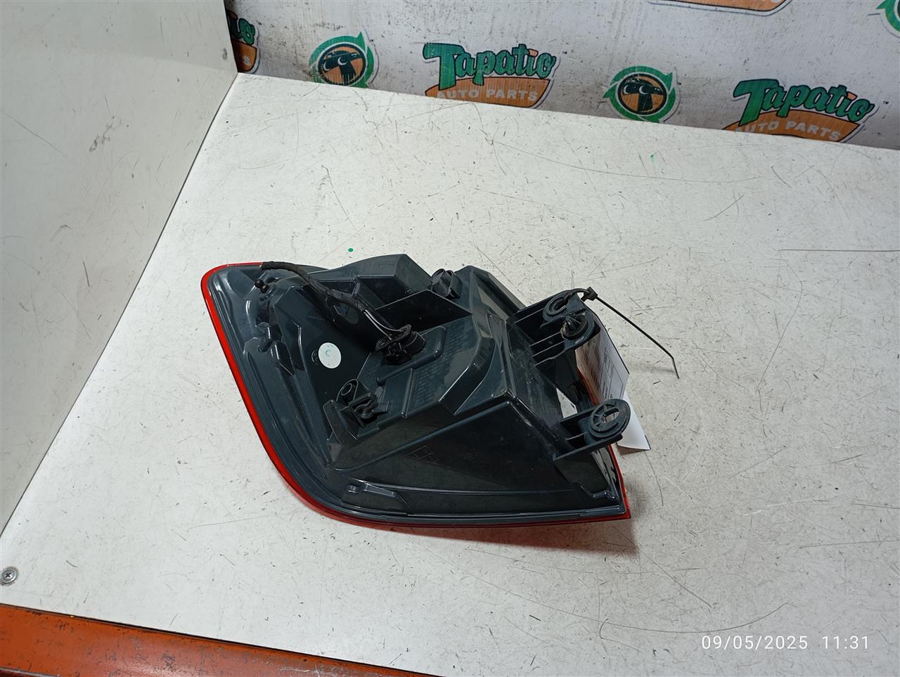 Part image 1