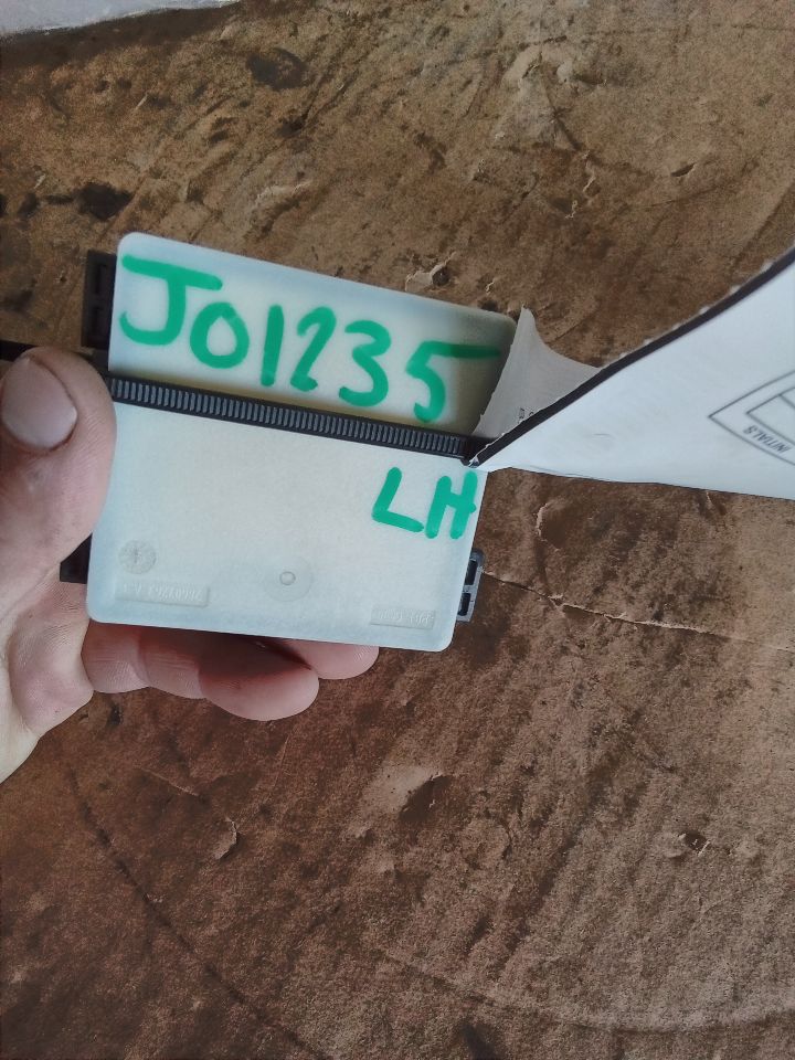 Part image 3