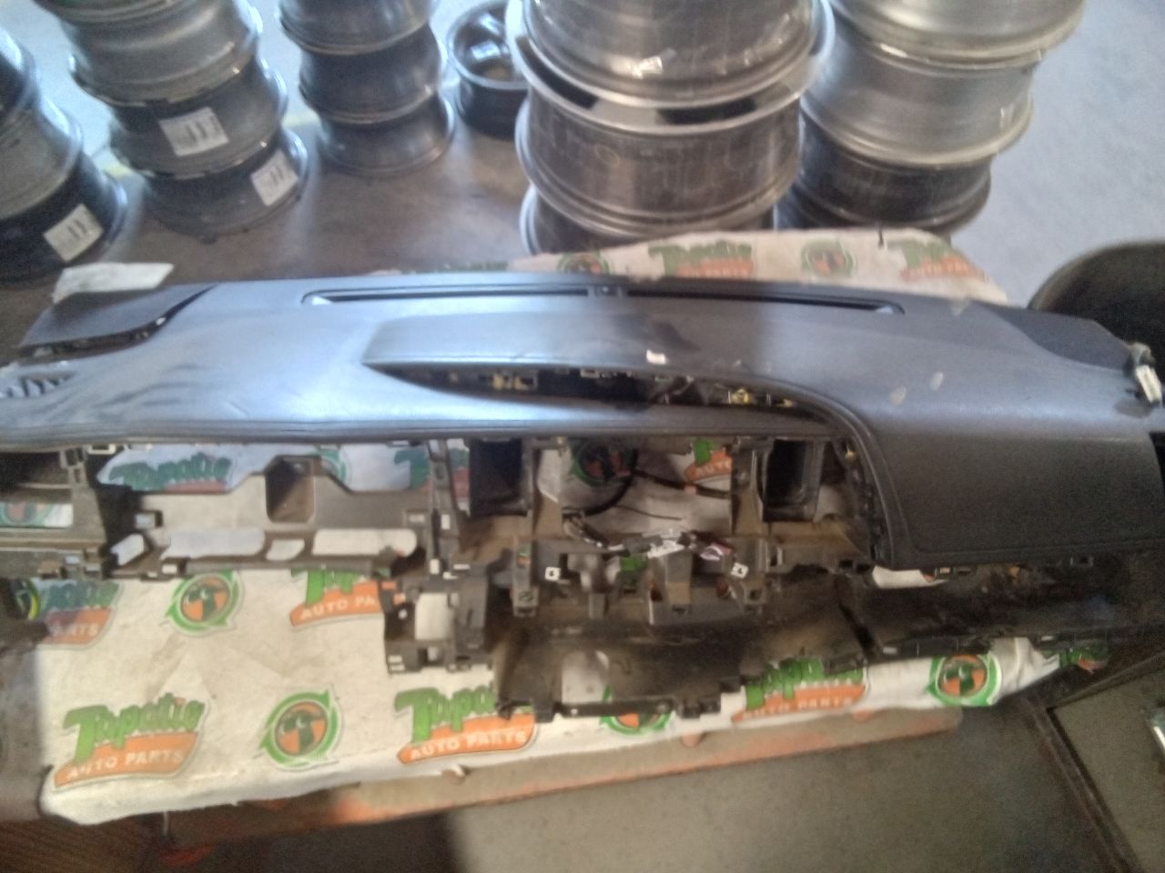 Part image 2