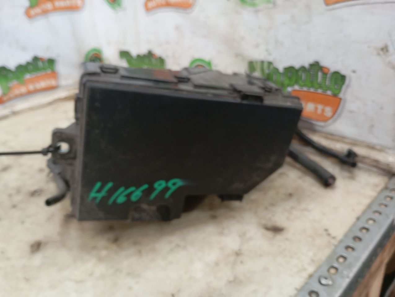 Part image 1