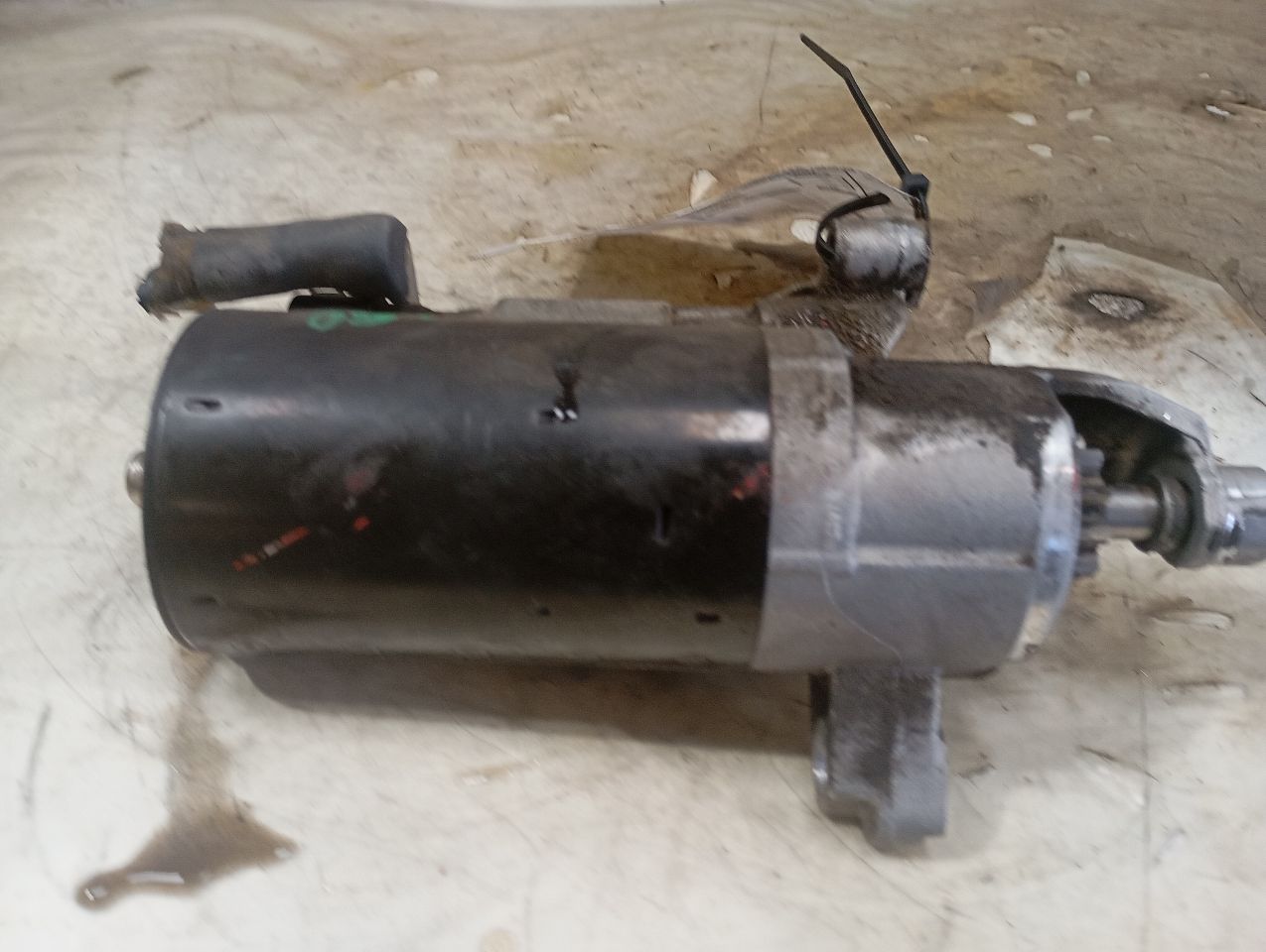Part image 4
