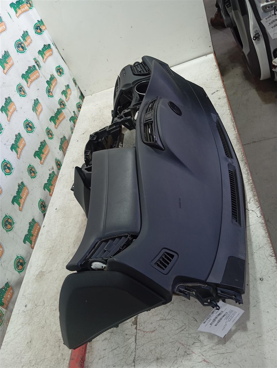 Part image 2