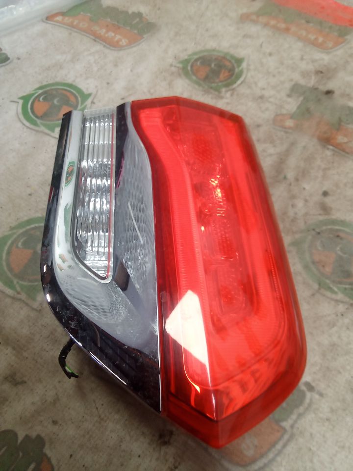 2014 GRAND CHEROKEE Jeep Tail Lamp