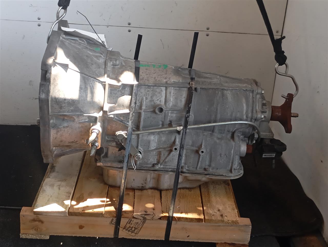 Part image 4