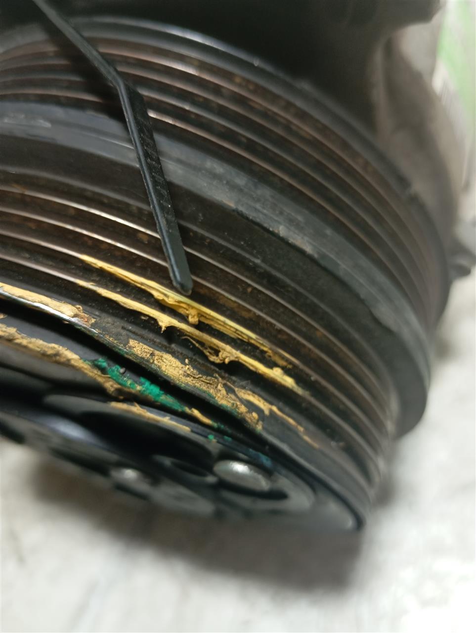Part image 4