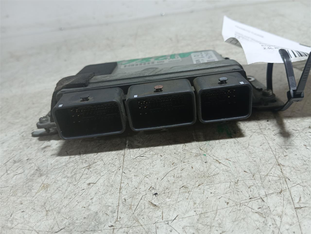 Part image 3