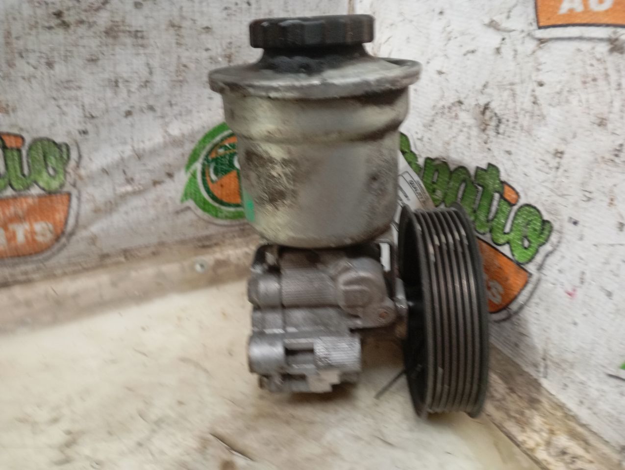 Part image 4
