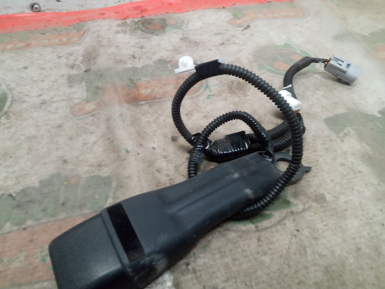 Used 2018 Toyota CAMRY buckle - Stock #H16778