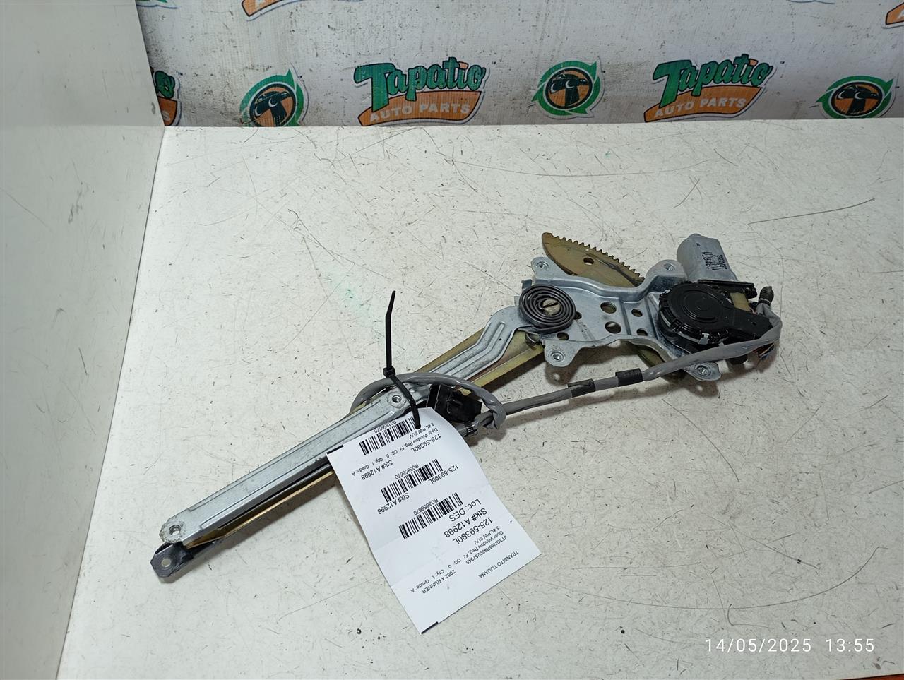 2002 Toyota 4 RUNNER Door Window Reg, Fr