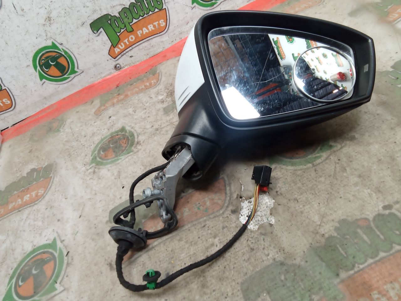 2018 Volkswagen TIGUAN Side View Mirror