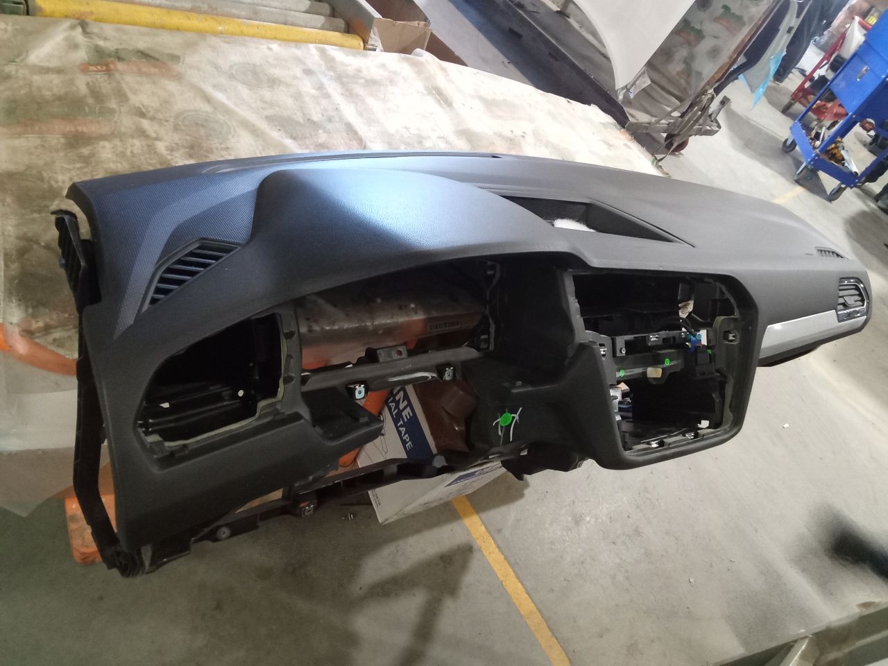 2018 Volkswagen TIGUAN Air Bag