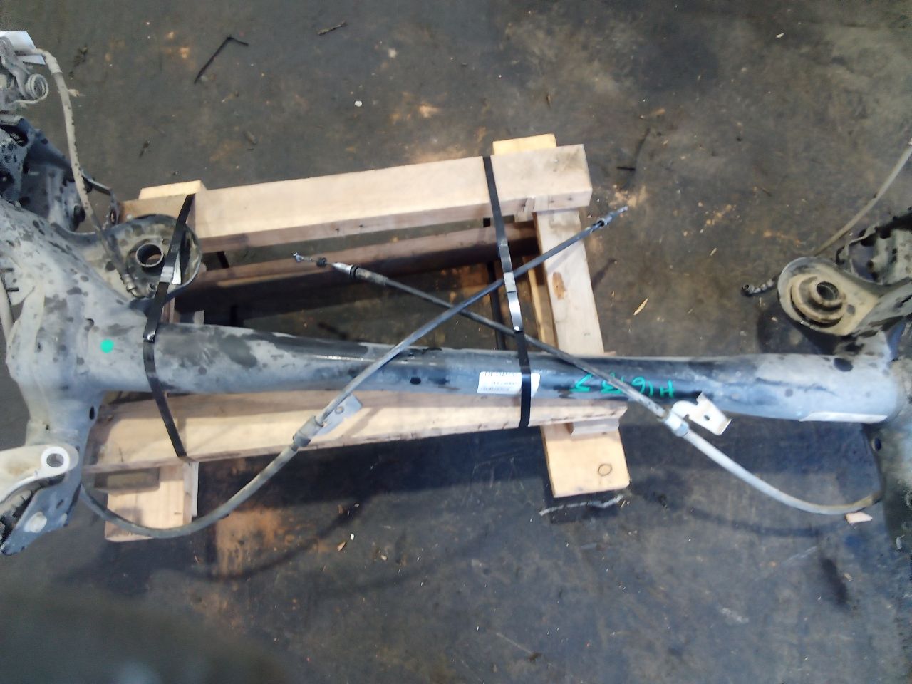 Part image 3