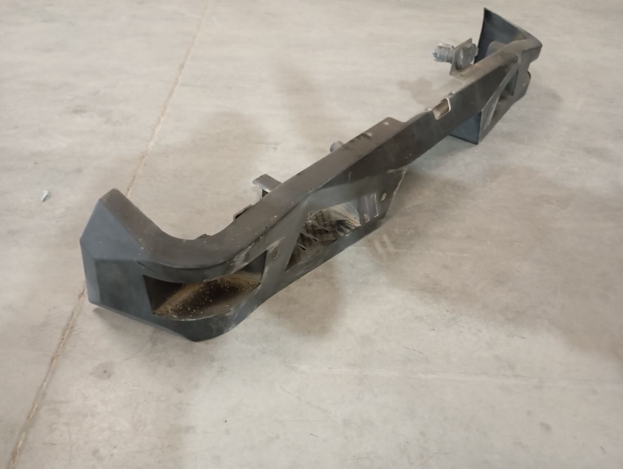 Part image 3