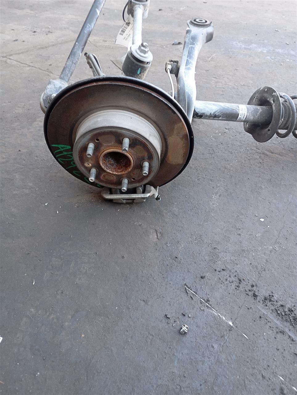 Part image 4