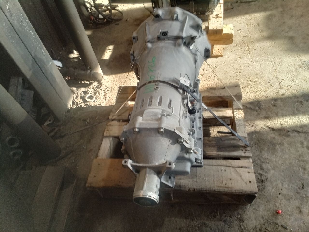 Part image 4