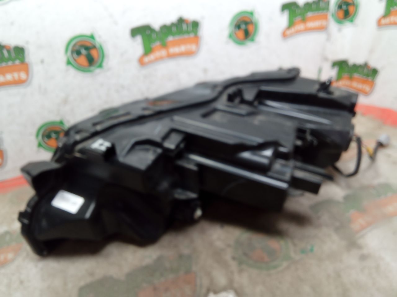 Part image 2