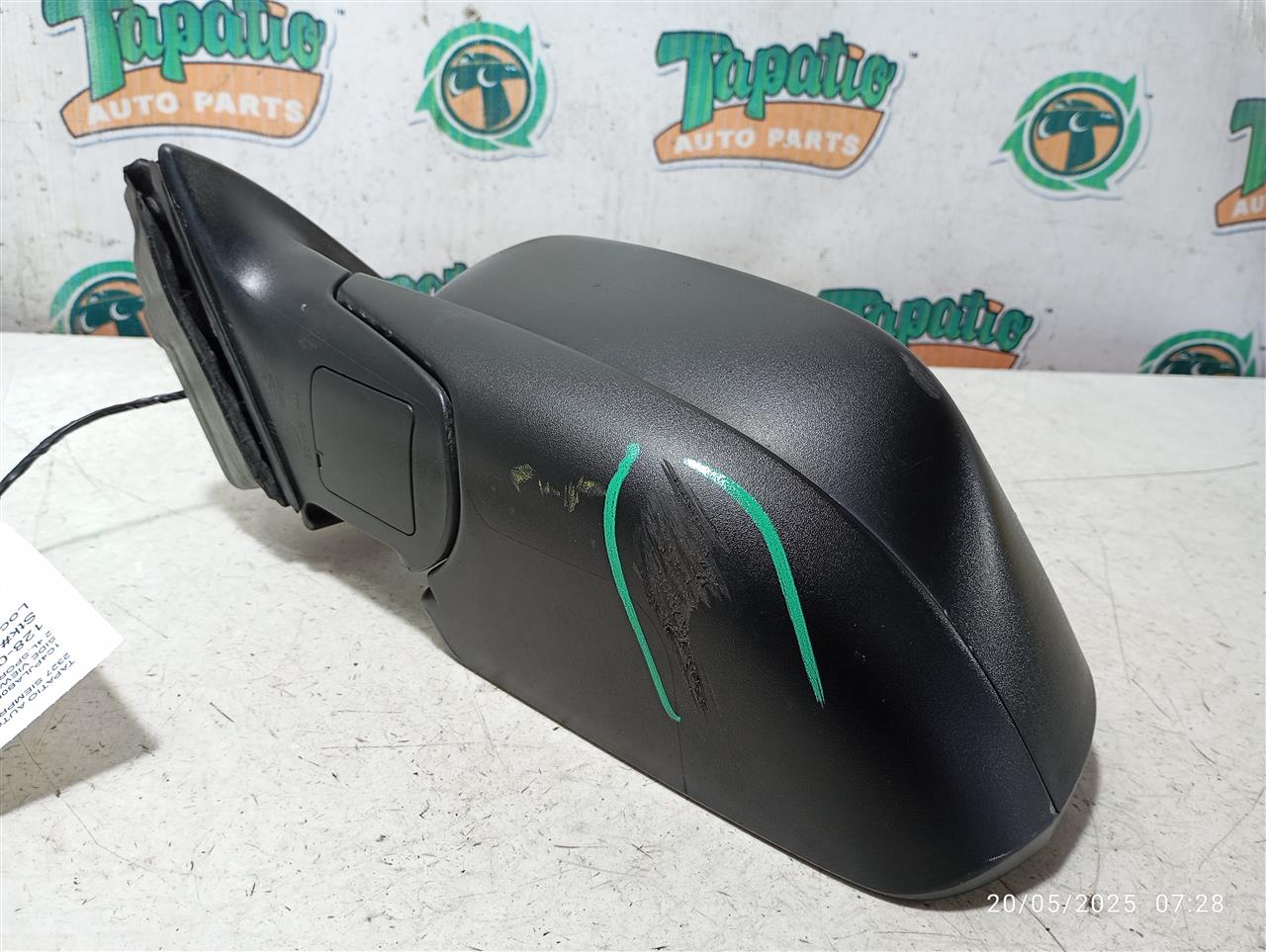 Used 2014 Jeep CHEROKEE Side View Mirror - Stock #A12913