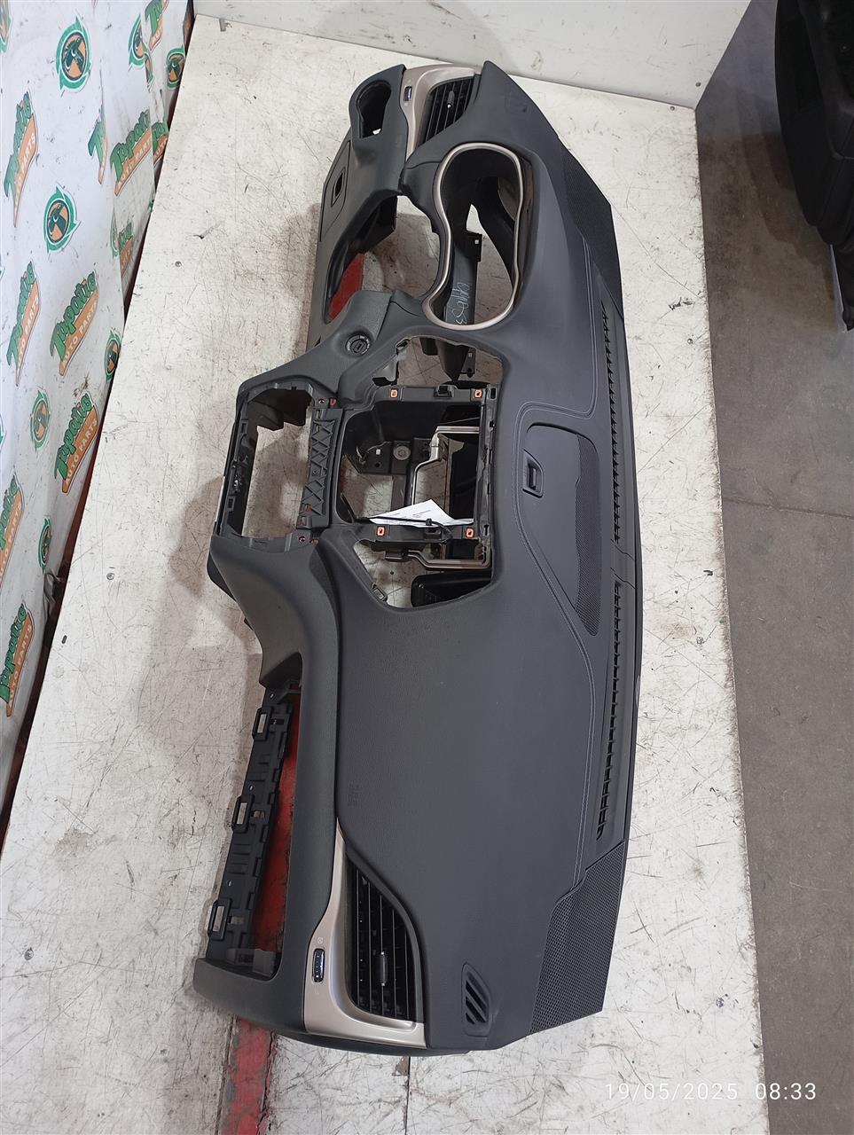 Part image 2
