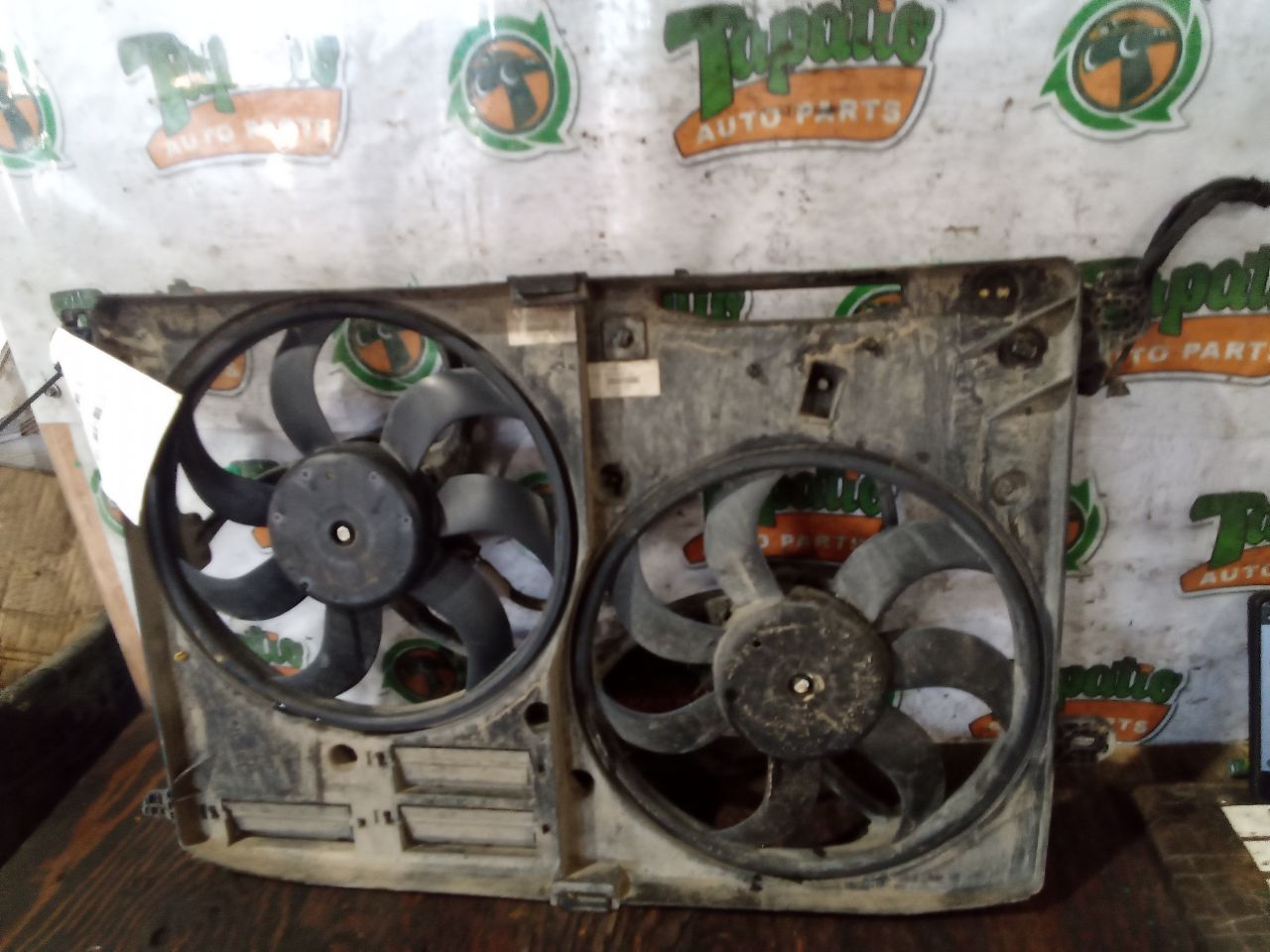 2017 Ford FUSION Rad Cond Fan Motor