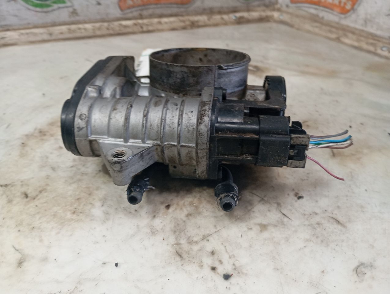 Part image 4