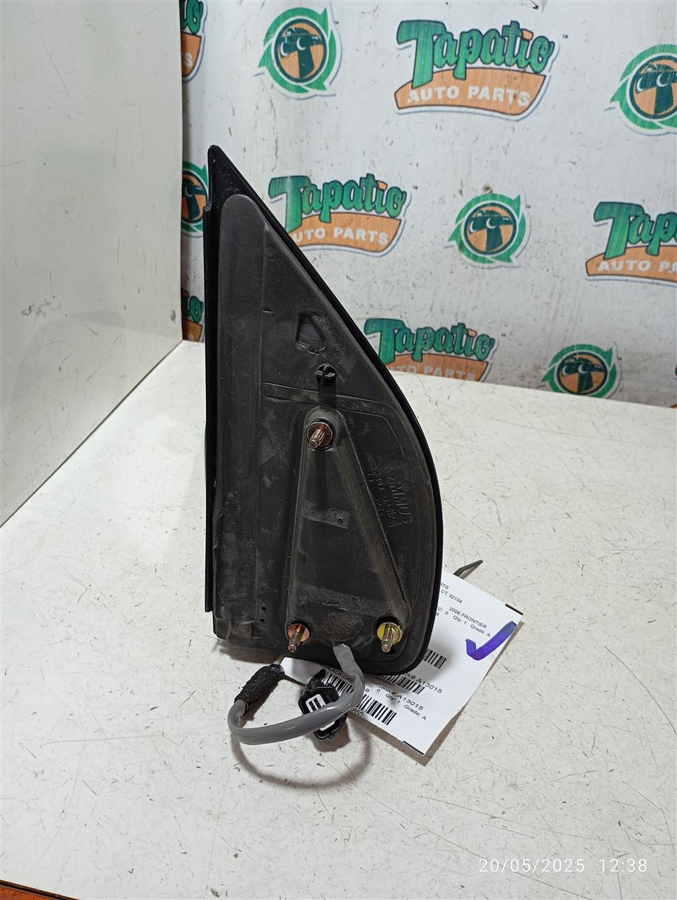 Part image 3