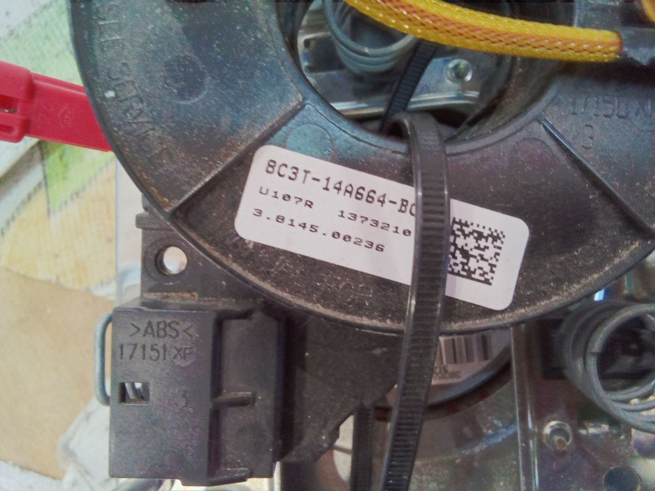 Part image 3