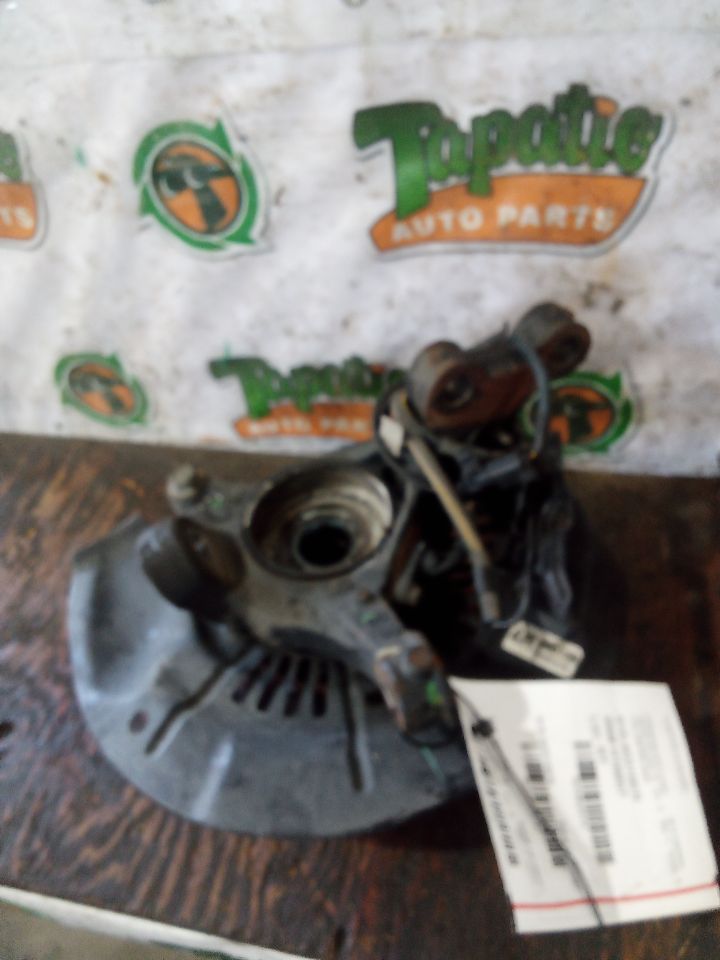 2015 Toyota SIENNA Spindle Knuckle, Fr