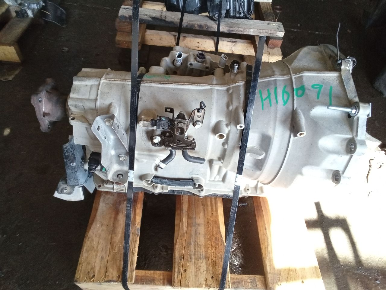 Part image 10