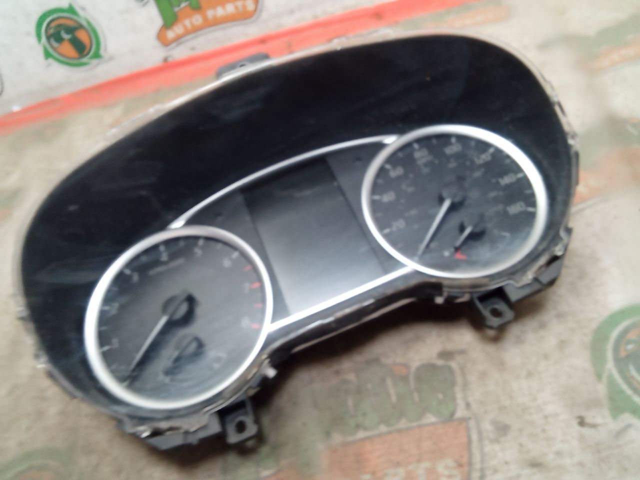 Part image 4