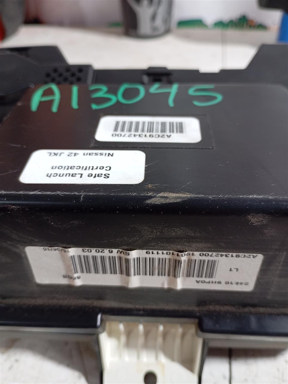 Part image 3