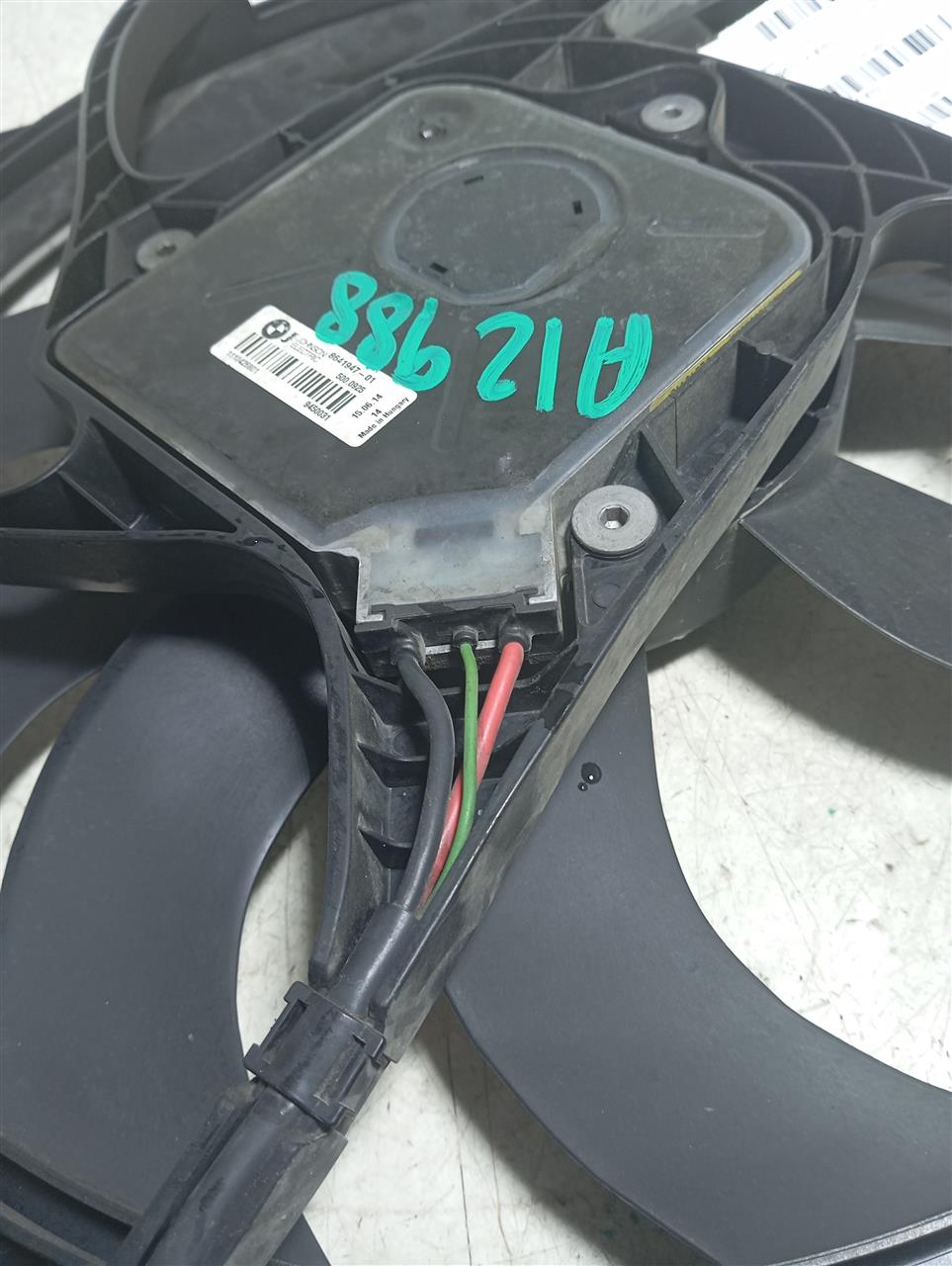 Part image 4