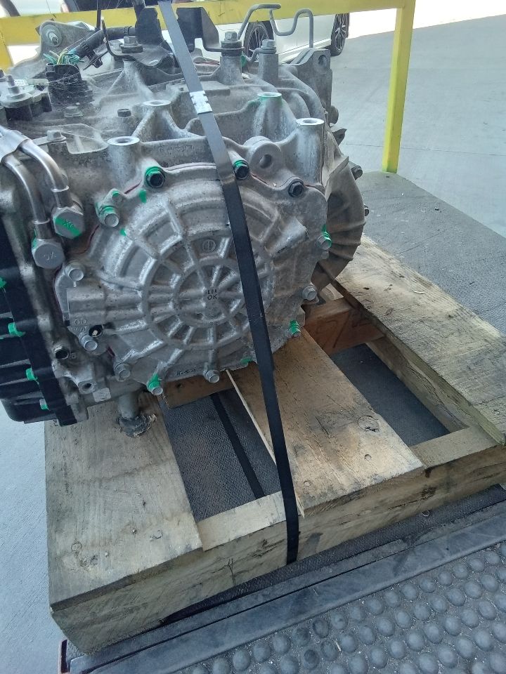 Part image 15