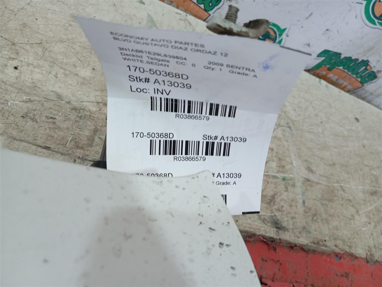 2009 Nissan SENTRA Decklid  Tailgate