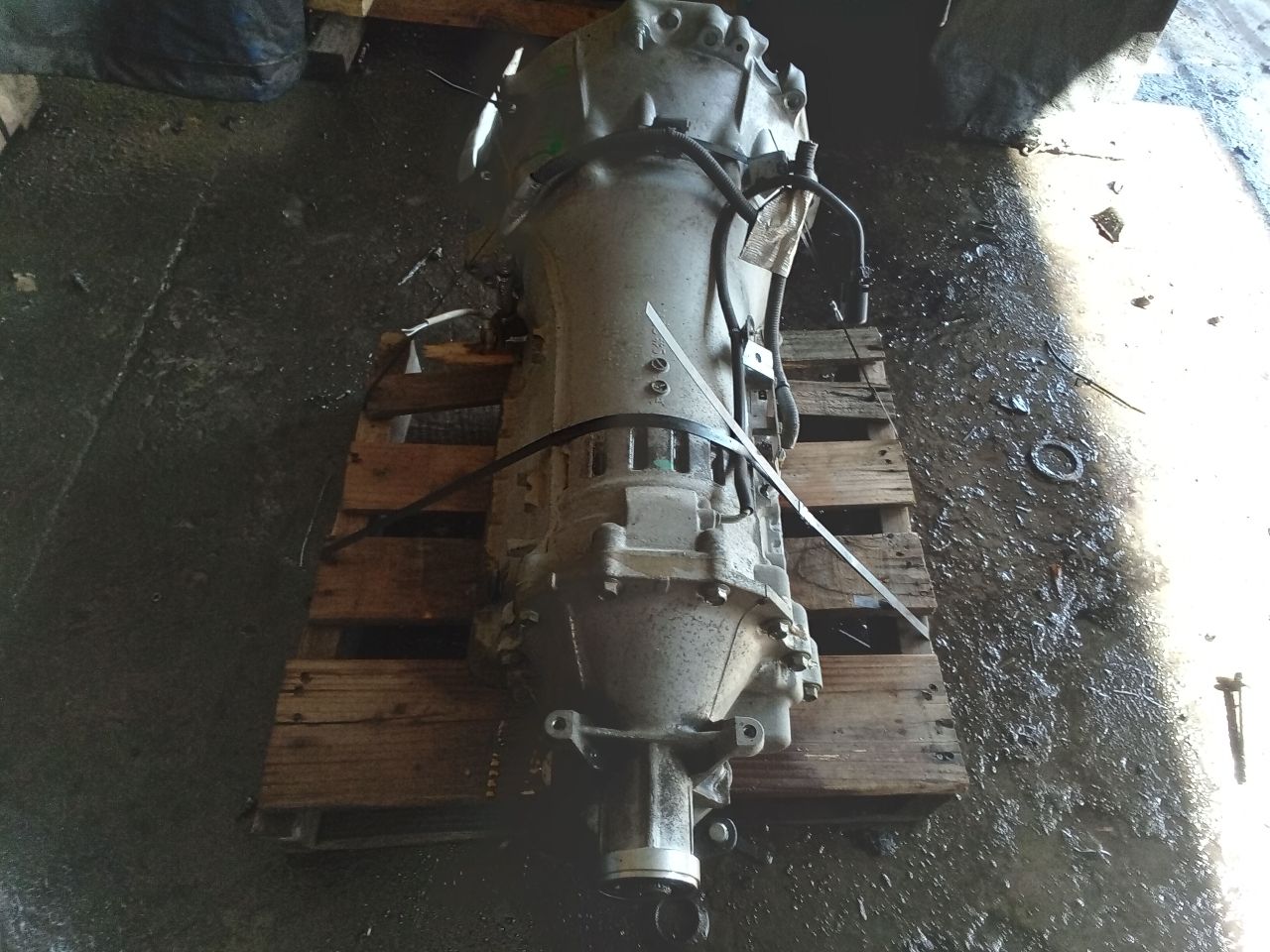 Part image 3
