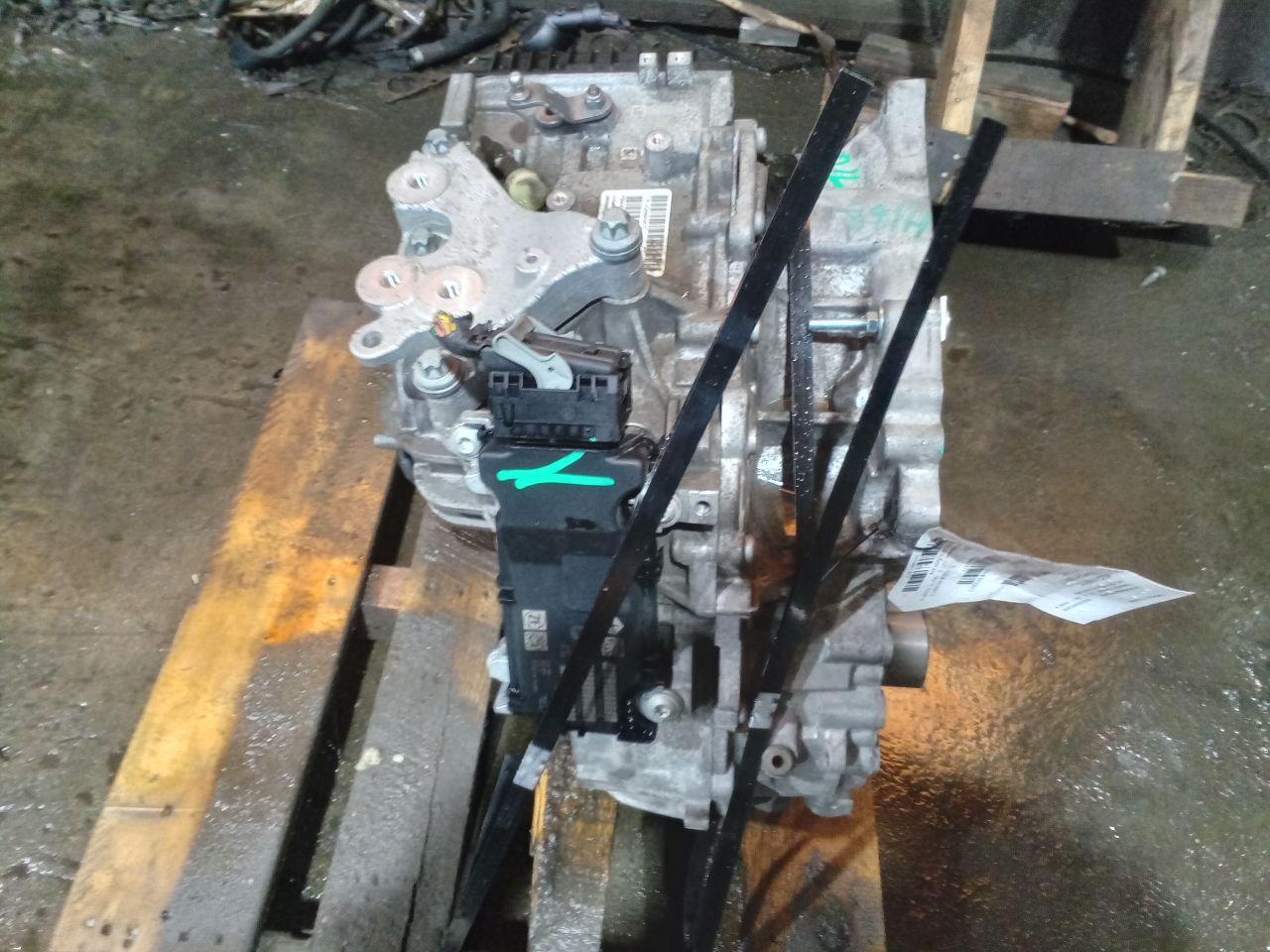 Part image 5