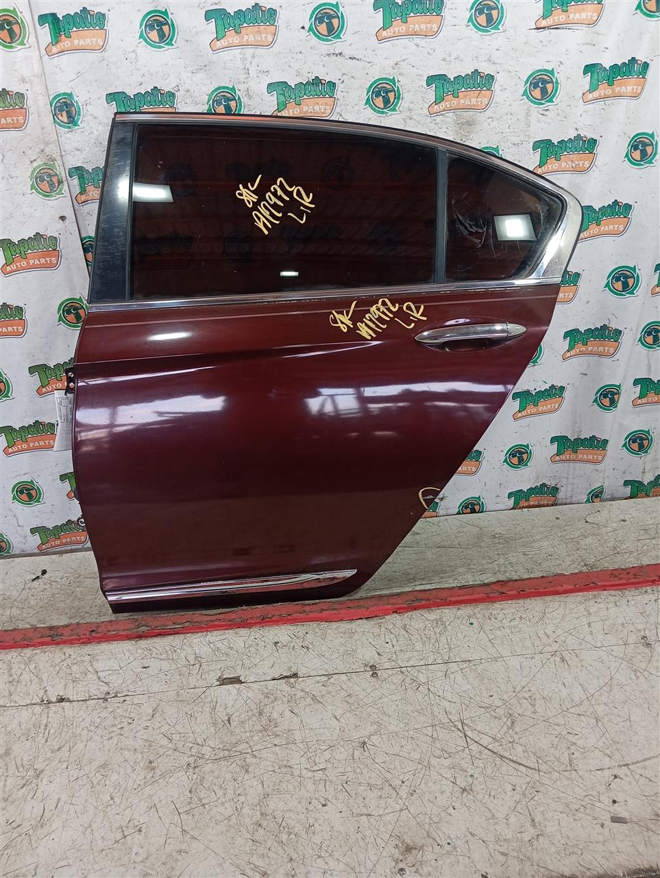 Part image 3
