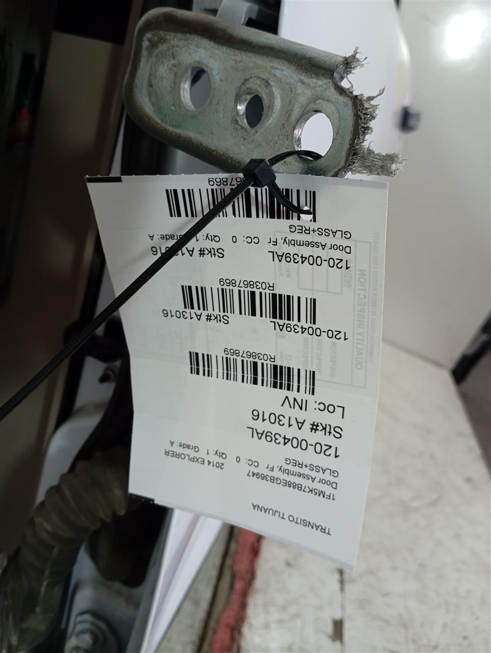 2014 Ford EXPLORER Door Assembly, Fr