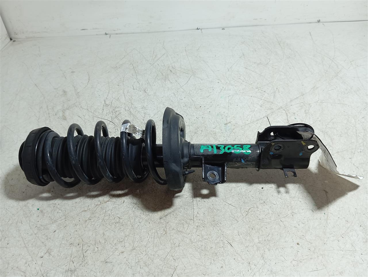 2014 General Motors SPARK Strut